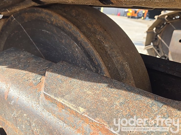 2021-komatsu-pc360-lc-11-image-13