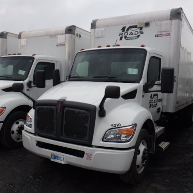 2023 KENWORTH T270