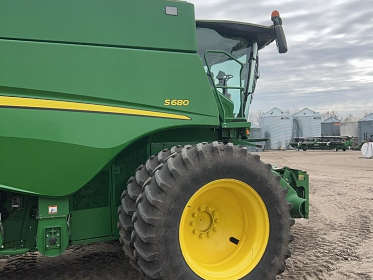 2014-john-deere-s680-image-78