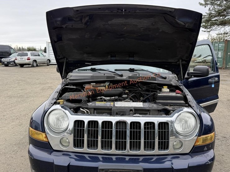 2006-jeep-liberty-image-8