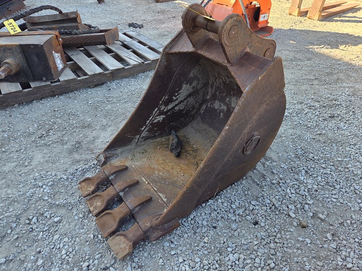 takeuchi-tb180fr-image-2