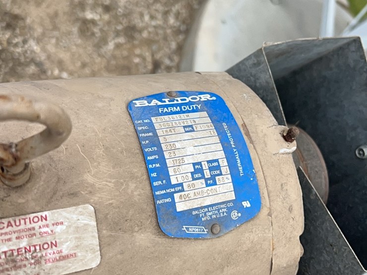 westfield-jump-auger,-has-5-hp-single-phase-220-electric-motor-image-8