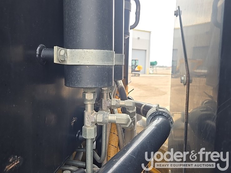 2009-caterpillar-140m-vhp-plus-image-58