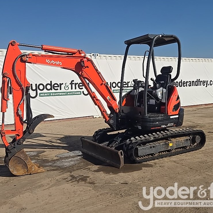 2022 KUBOTA U25