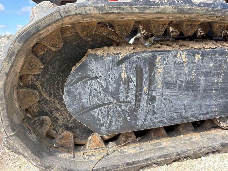 2022-kubota-u10-5-image-40