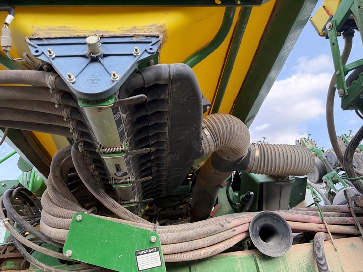 john-deere-1790-image-117