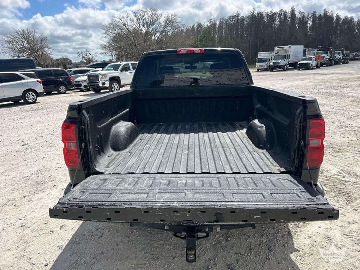 2014-chevrolet-silverado-1500-image-18