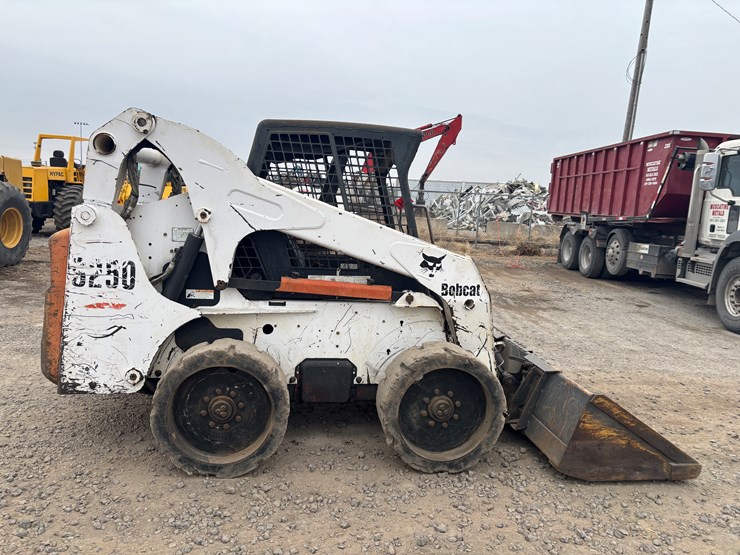 bobcat-s250-image-5