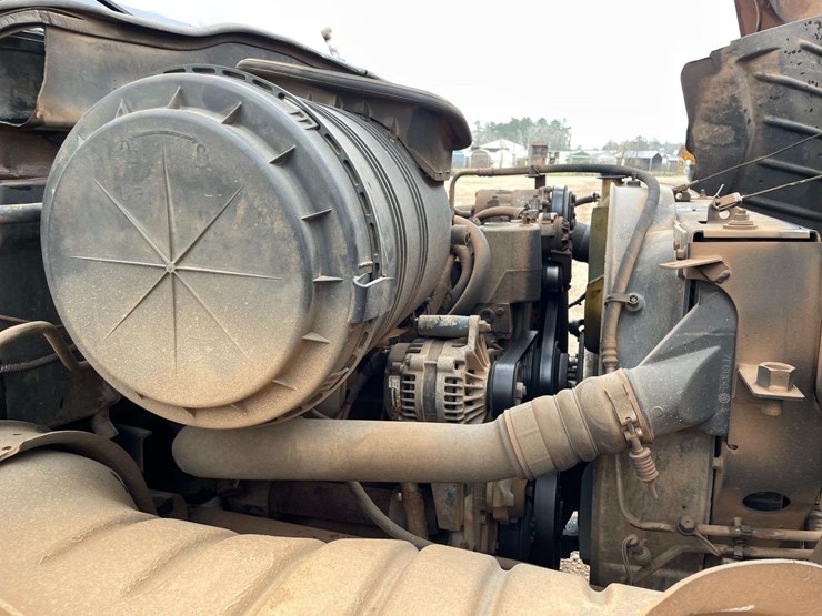 2002-international-durastar-4300-image-8