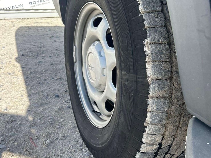 2012-ford-expedition-image-23