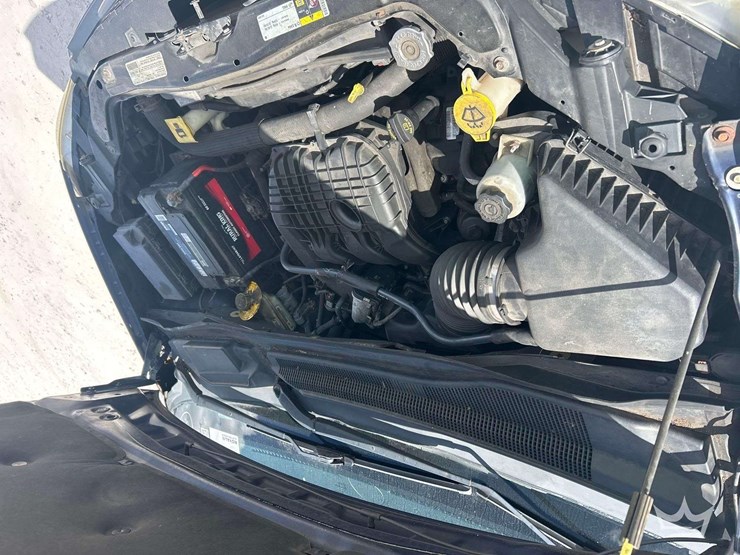 2013-ram-c/v-image-8