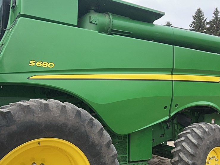 2014-john-deere-s680-image-35