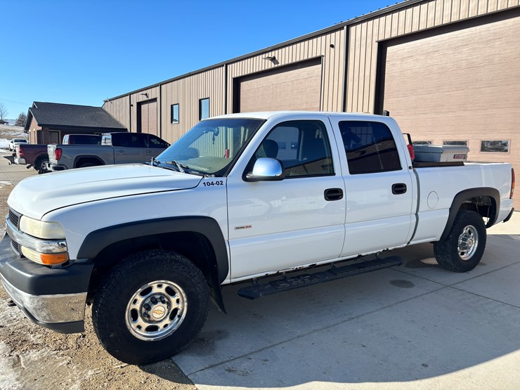 2002-chevrolet-2500-image-1