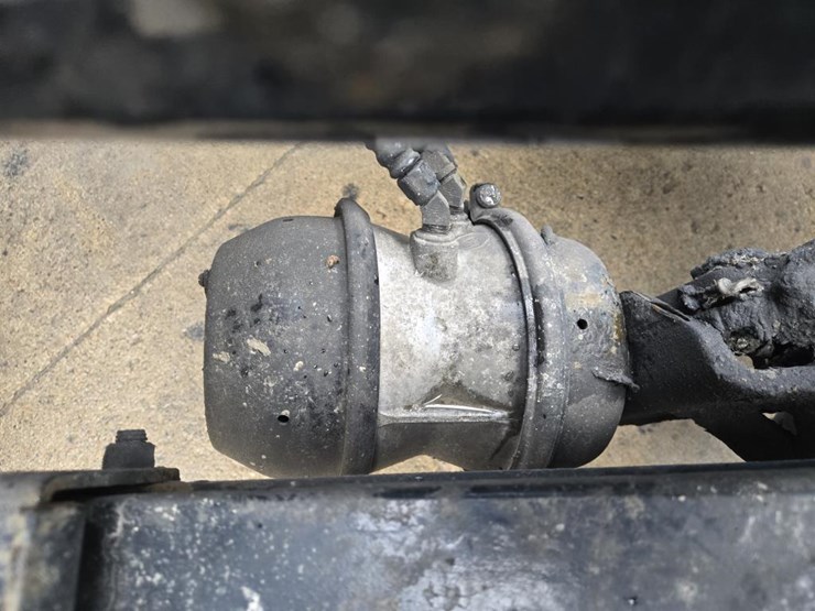 2019-kenworth-t680-image-41