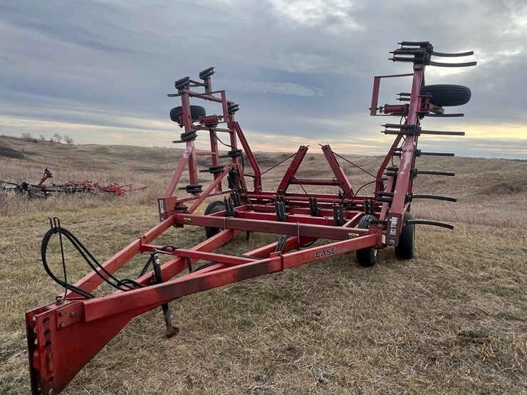 case-ih-5600-image-9