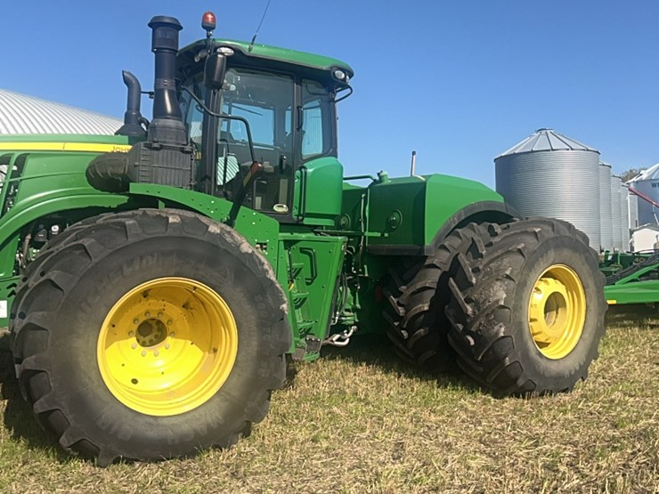 2016-john-deere-9520r-image-6