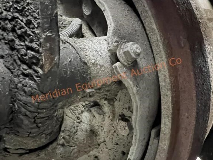 2012-kenworth-t600-image-12