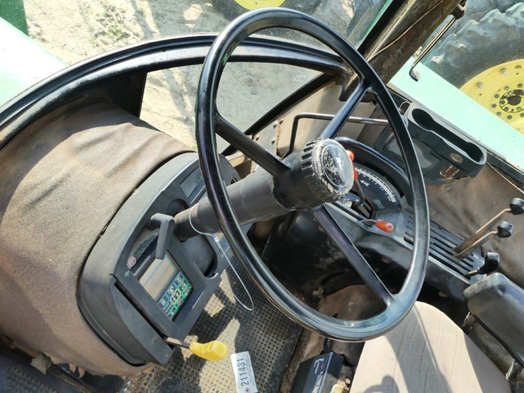 john-deere-4455-image-15