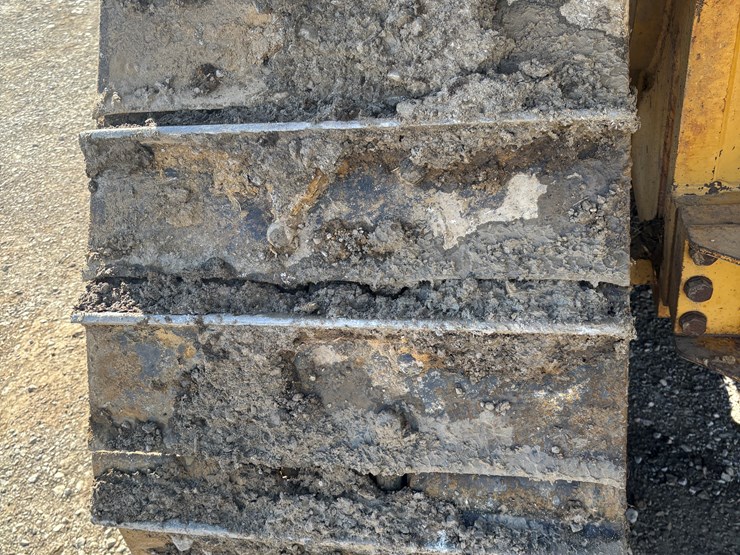 caterpillar-d6m-image-70