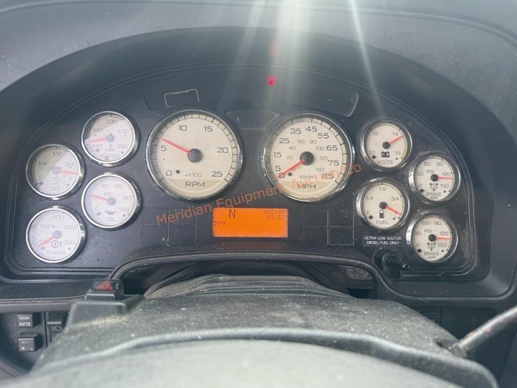 2017-international-prostar-image-50