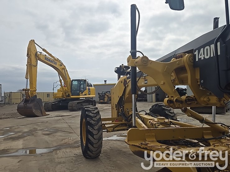 2009-caterpillar-140m-vhp-plus-image-36