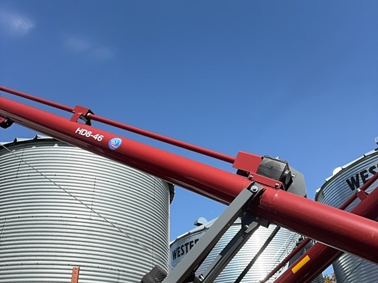 meridian-grain-auger-8“-x-46‘,-used-little,-like-brand-new,-motor-is-220-single-phase,-7.5-hp-image-5