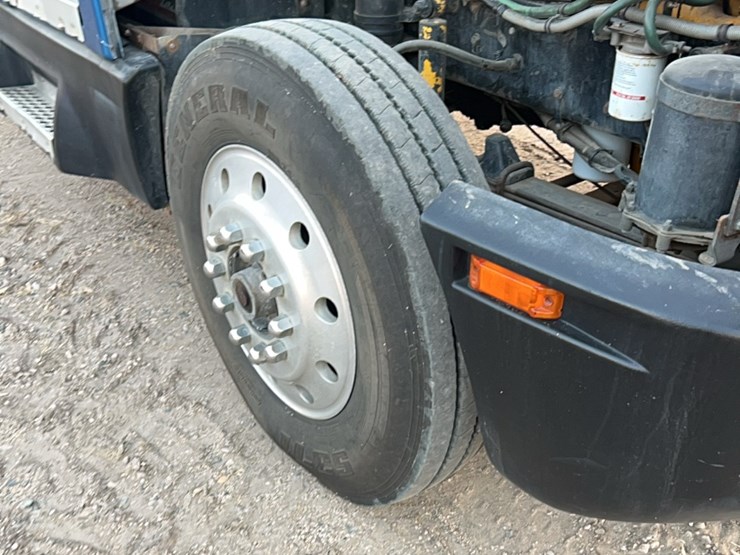 1990-kenworth-t600-image-130