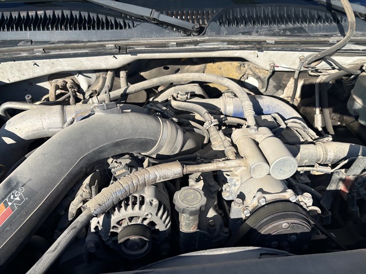 2002-chevrolet-2500-image-32