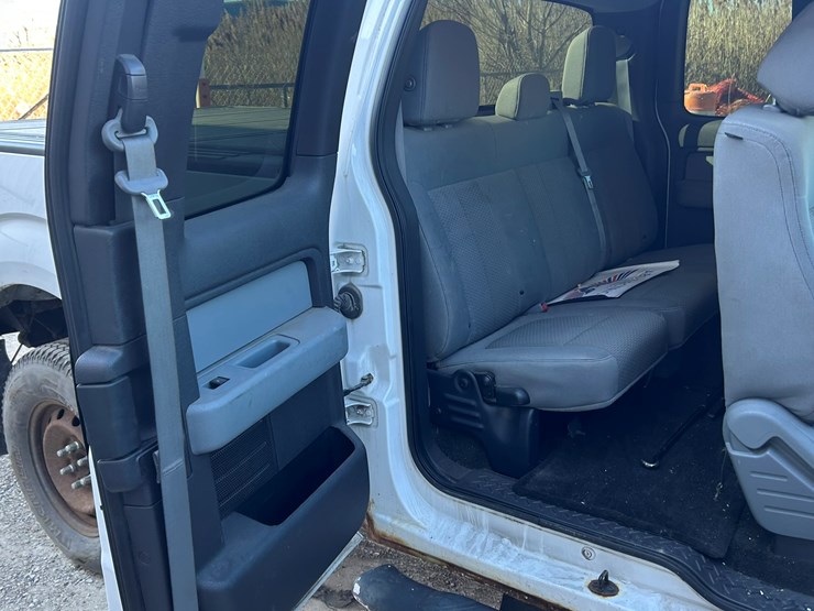 2014-ford-f150-image-47