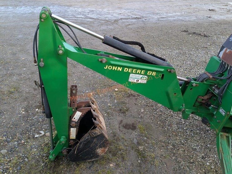 john-deere-8b-image-7