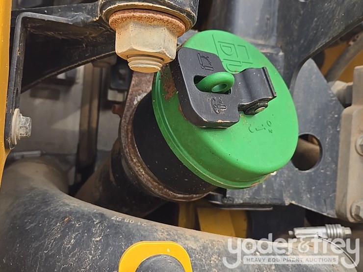 2013-deere-410et-image-47