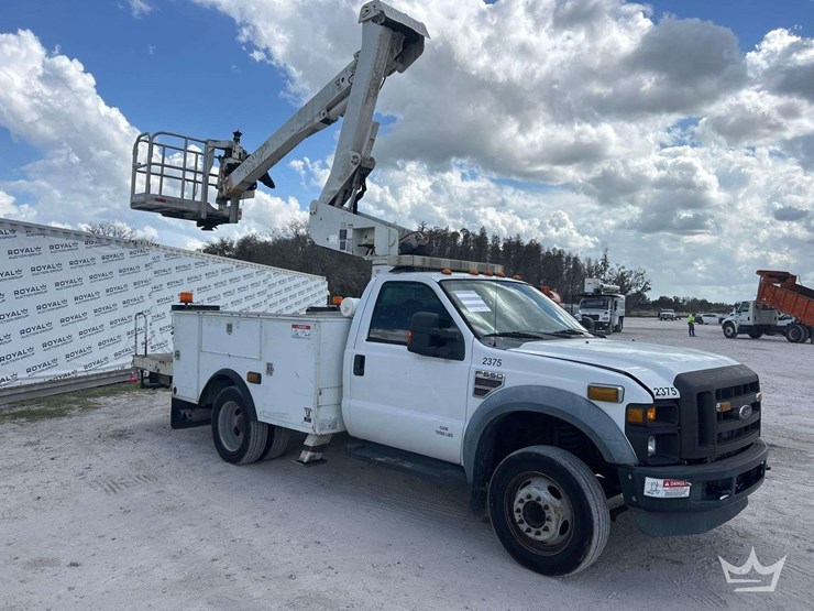 2009-ford-f550-image-2