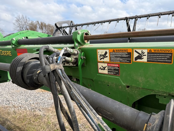 john-deere-630d-image-18