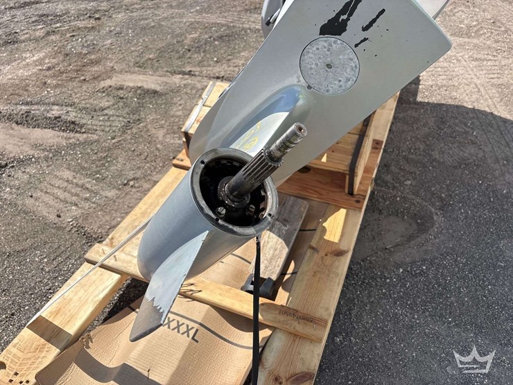 mercury-verado-350hp-4-stroke-boat-motor-image-3