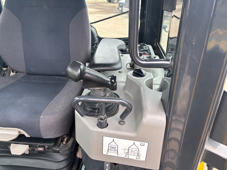 2021-komatsu-d39-image-24