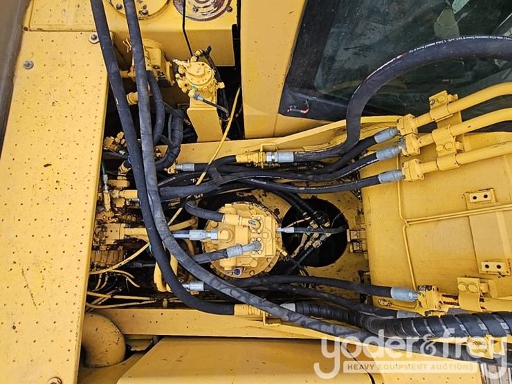 2007-komatsu-pc300-lc-8-image-28