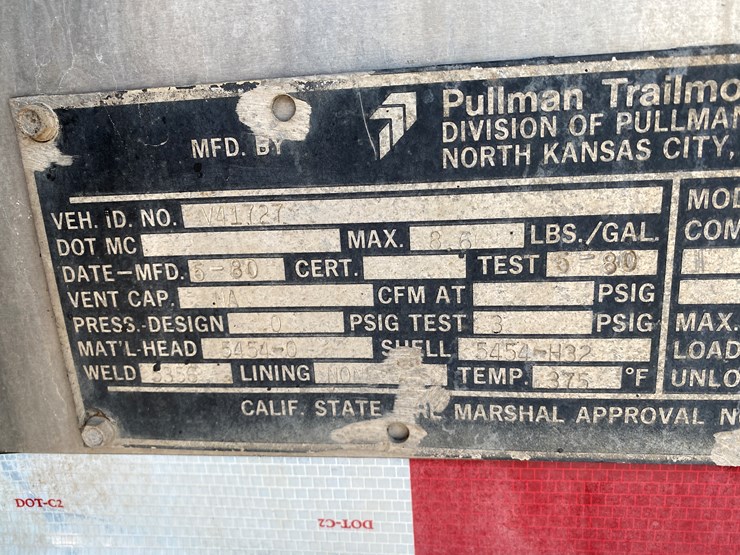 1980-trailmobile-tanker-image-39