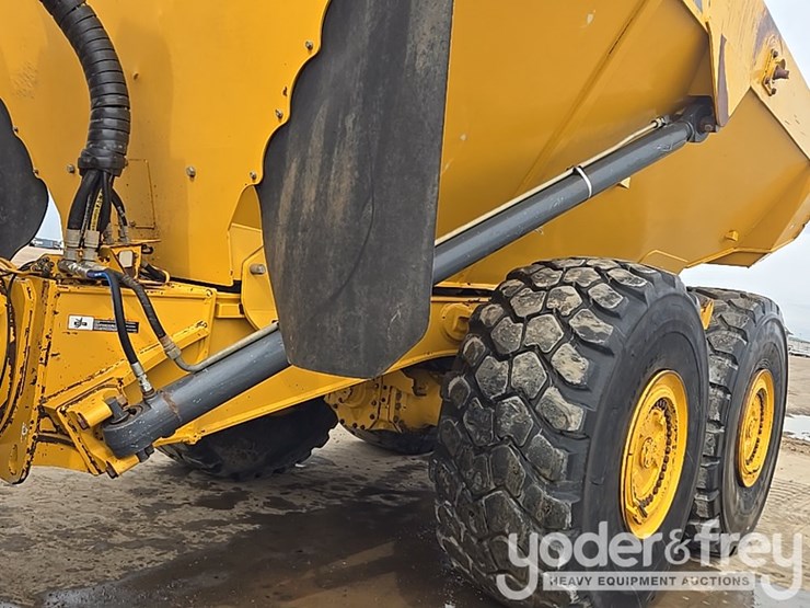 2019-deere-460e-image-37