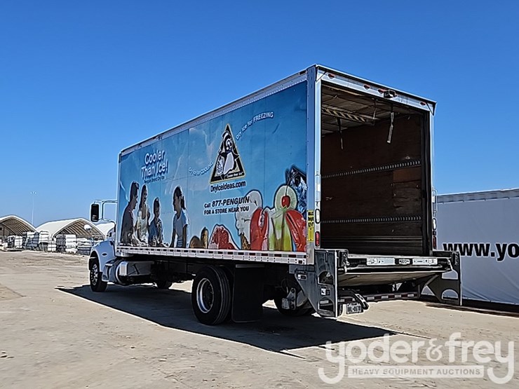 2018-peterbilt-337-image-3