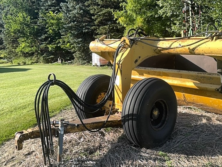 10-yard-ashland-scraper,-hydraulic-push-off,-very-heavy-duty,-works-good-image-11
