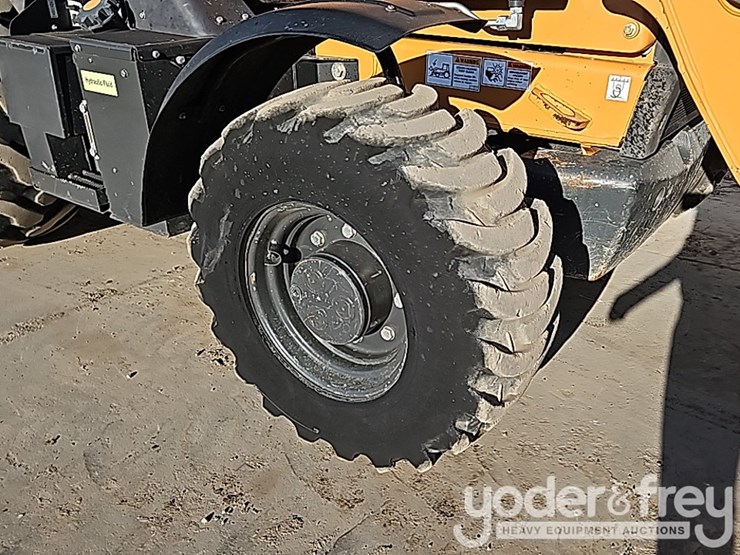 2022-case-590sn-image-13