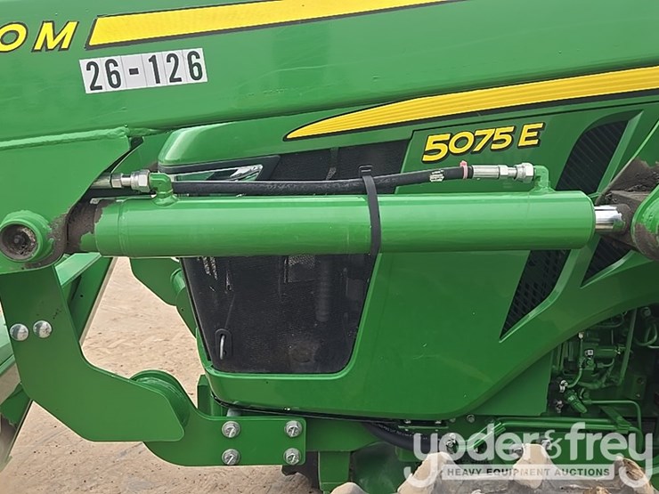 2020-john-deere-5075e-image-20