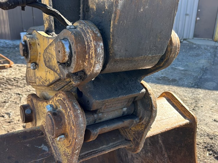 caterpillar-c4.4-image-20