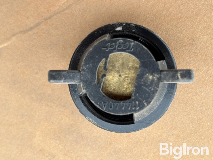 john-deere-hawkie-nozzle-bodies-image-15