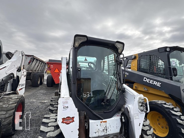 2015-bobcat-s570-image-12