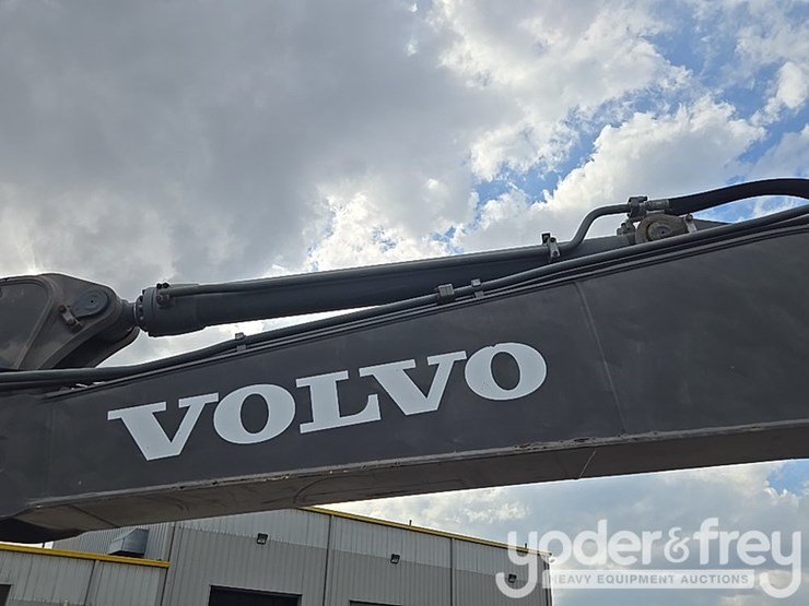 2018-volvo-ec200el-image-51