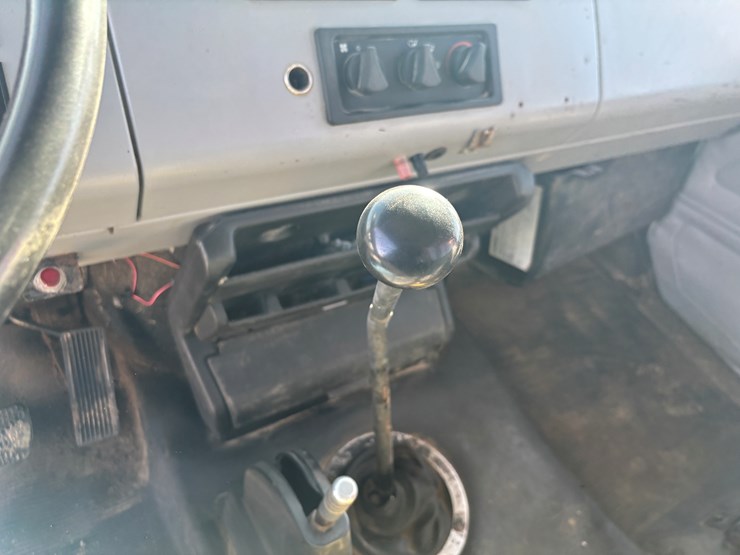 freightliner-fl70-image-29