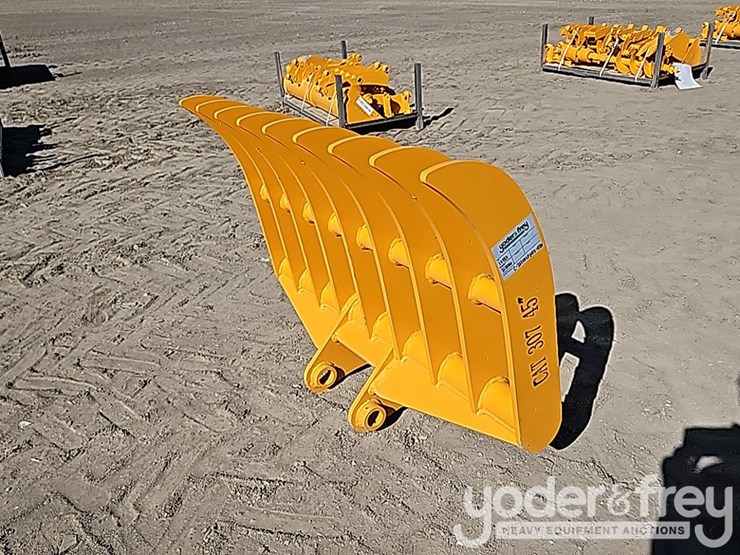 caterpillar-307-image-1