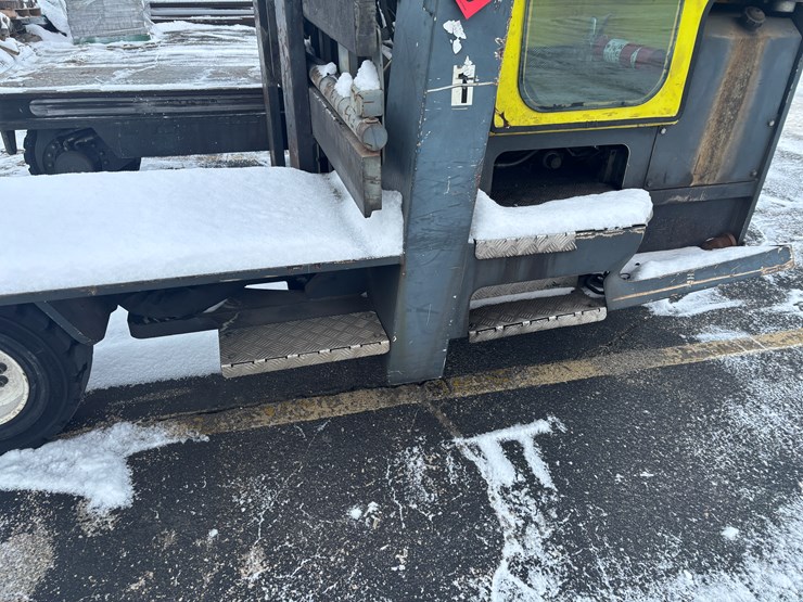 #1869-•-2012-combilift-cl-8011-multi-directional-forklift-image-50