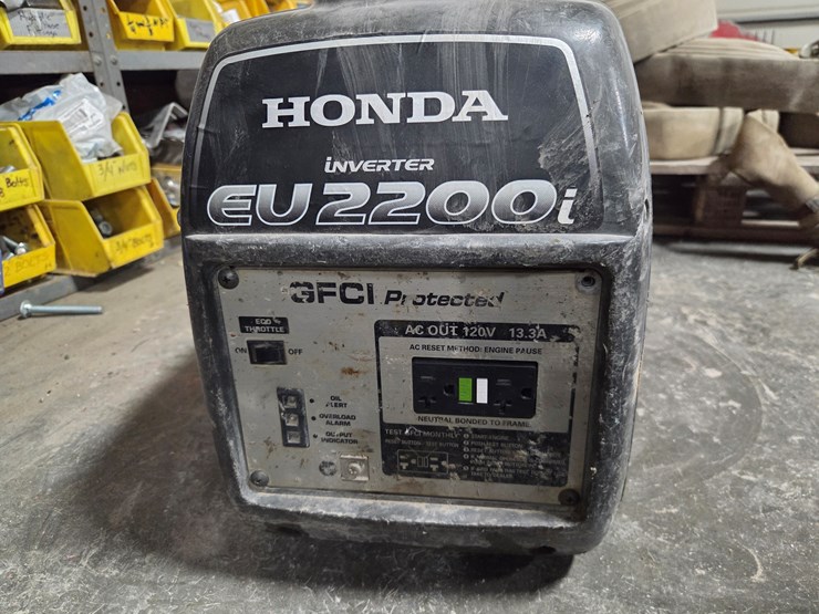 #5431-•-honda-eu2200i-gasoline-generator-image-5